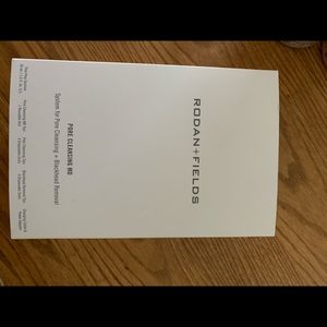 Rodan & Fields - Pore Cleansing System